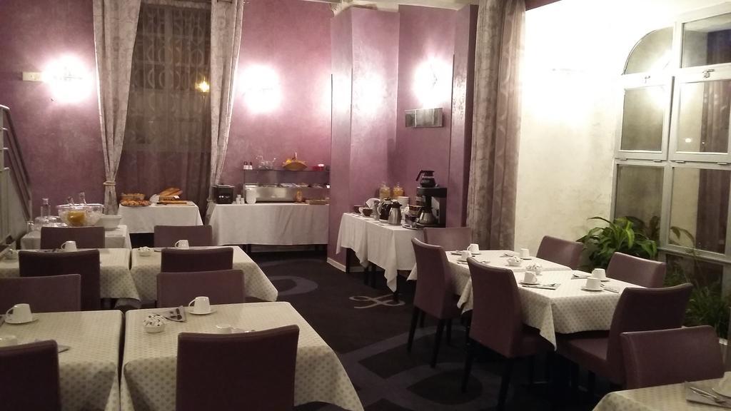 L'Esplan Hotel Сен-Пол-Троа-Шато Екстериор снимка