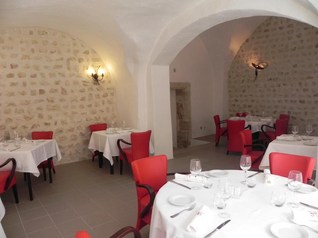 L'Esplan Hotel Сен-Пол-Троа-Шато Екстериор снимка