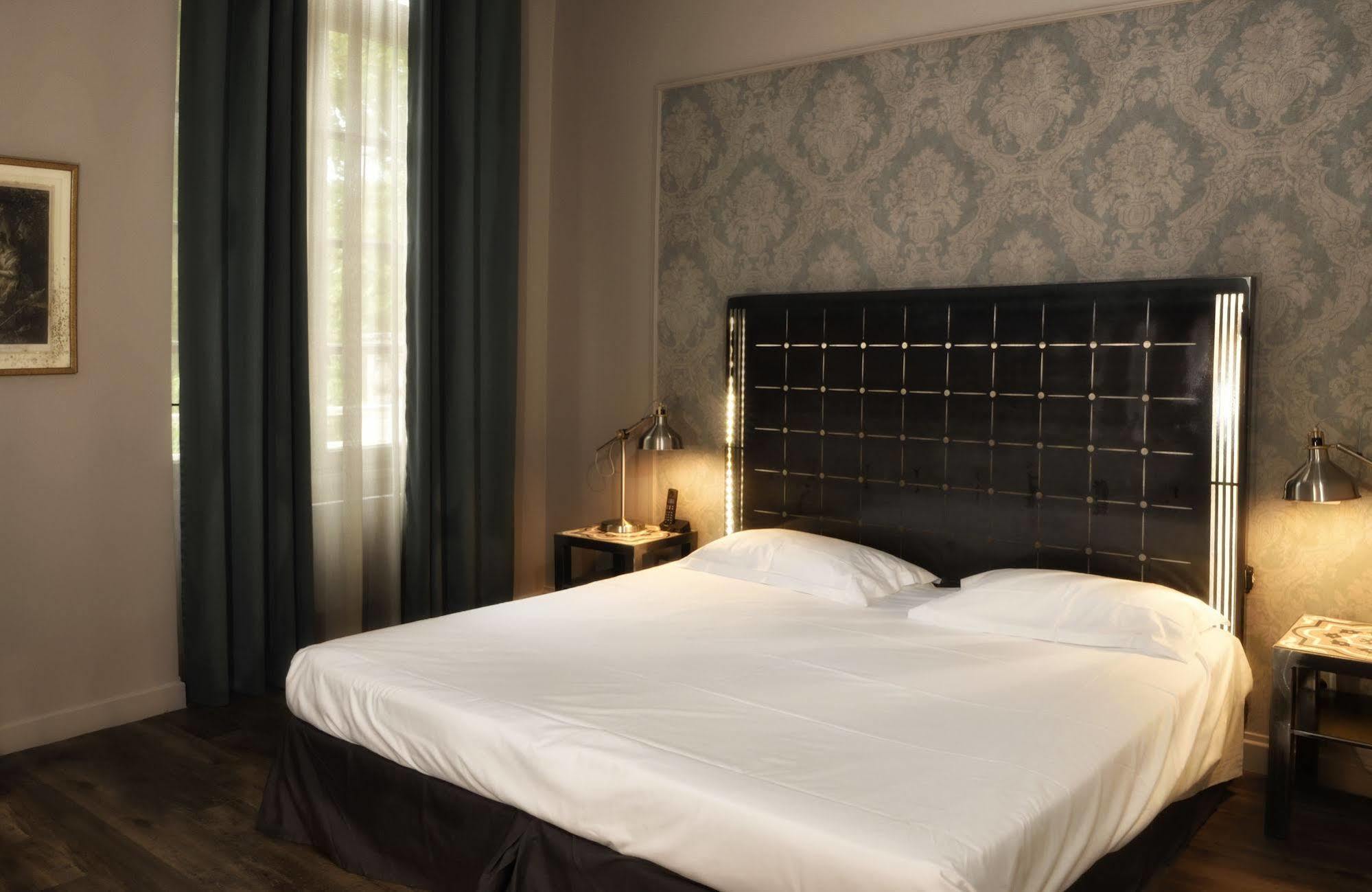 L'Esplan Hotel Сен-Пол-Троа-Шато Екстериор снимка