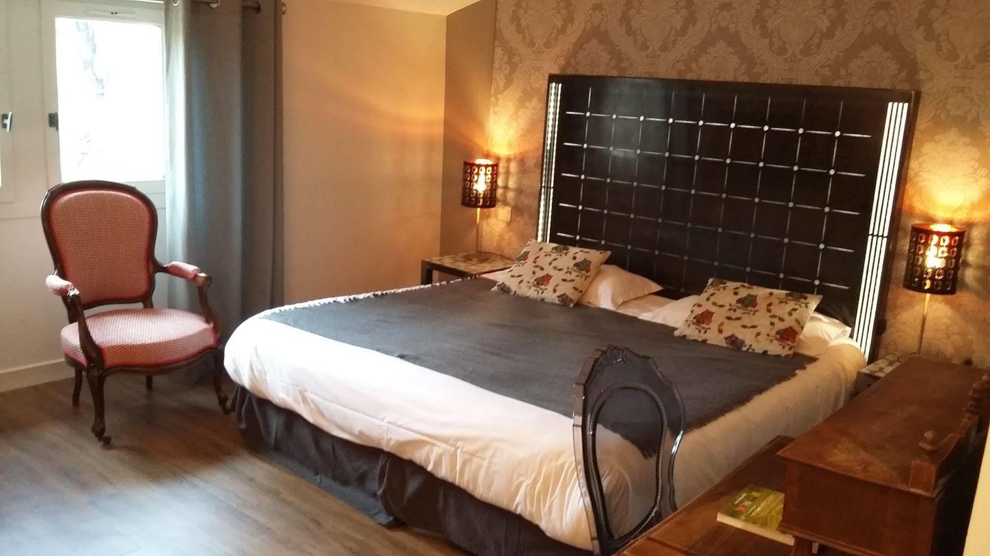 L'Esplan Hotel Сен-Пол-Троа-Шато Екстериор снимка